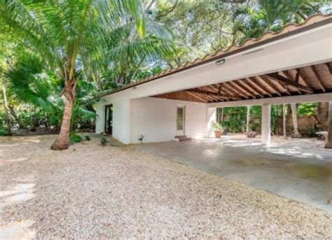 12 Clever Carport Ideas That Go Above and Beyond Extra.